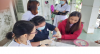Thực hiện lấy máu để xét nghiệm sàng lọc trước sinh